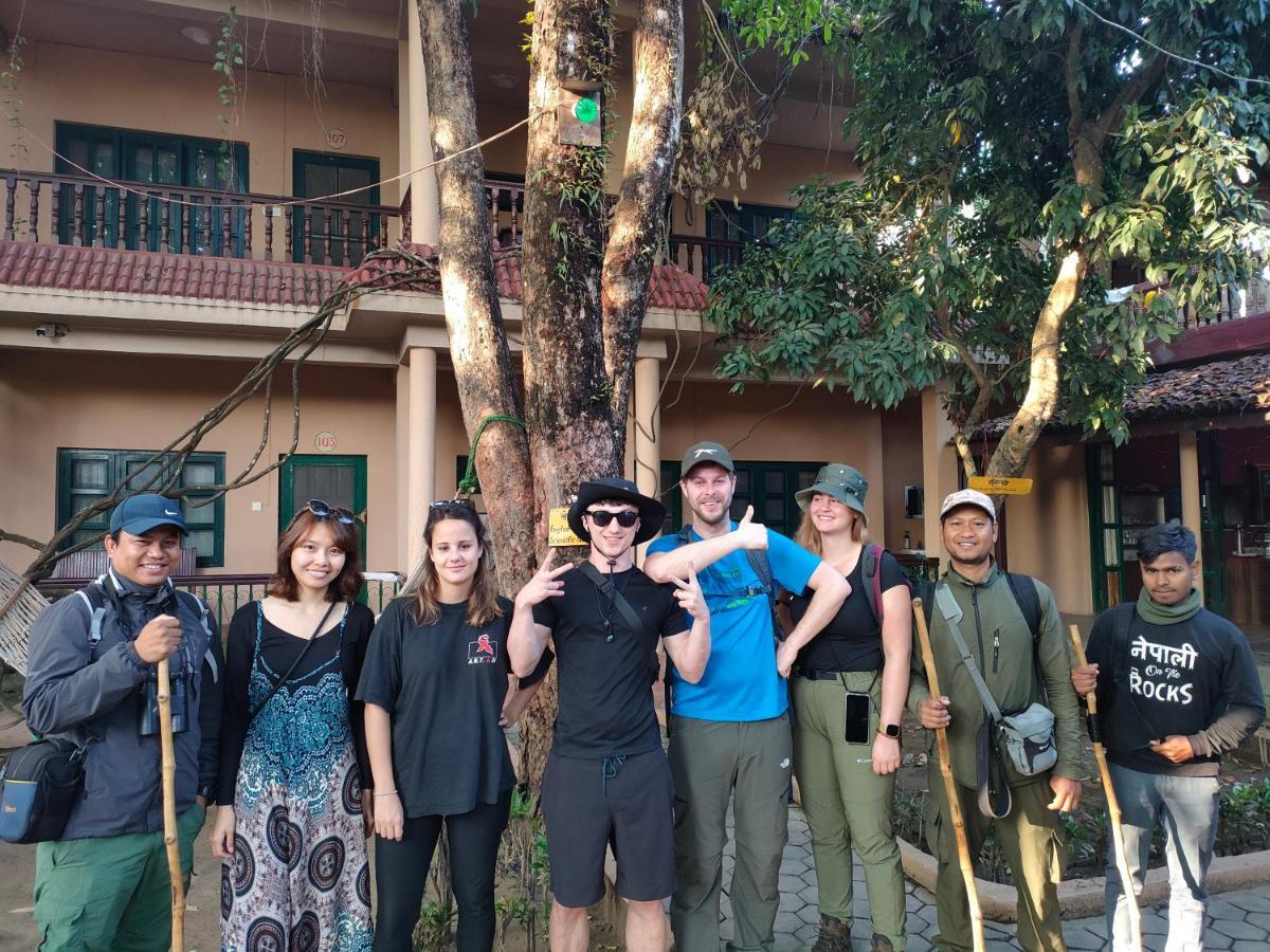 Wild Horizons Guest House Саураха Екстериор снимка