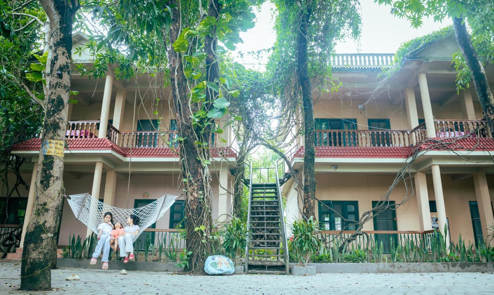 Wild Horizons Guest House Саураха Екстериор снимка