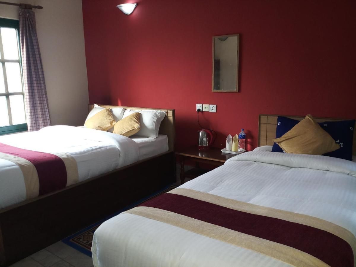 Wild Horizons Guest House Саураха Екстериор снимка